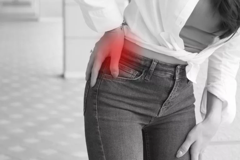 What To Do About Hip Pain After a Car Accident