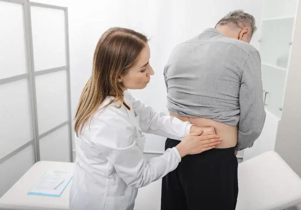 How Chiropractic Care Helps Lower Back Pain After Car Accidents