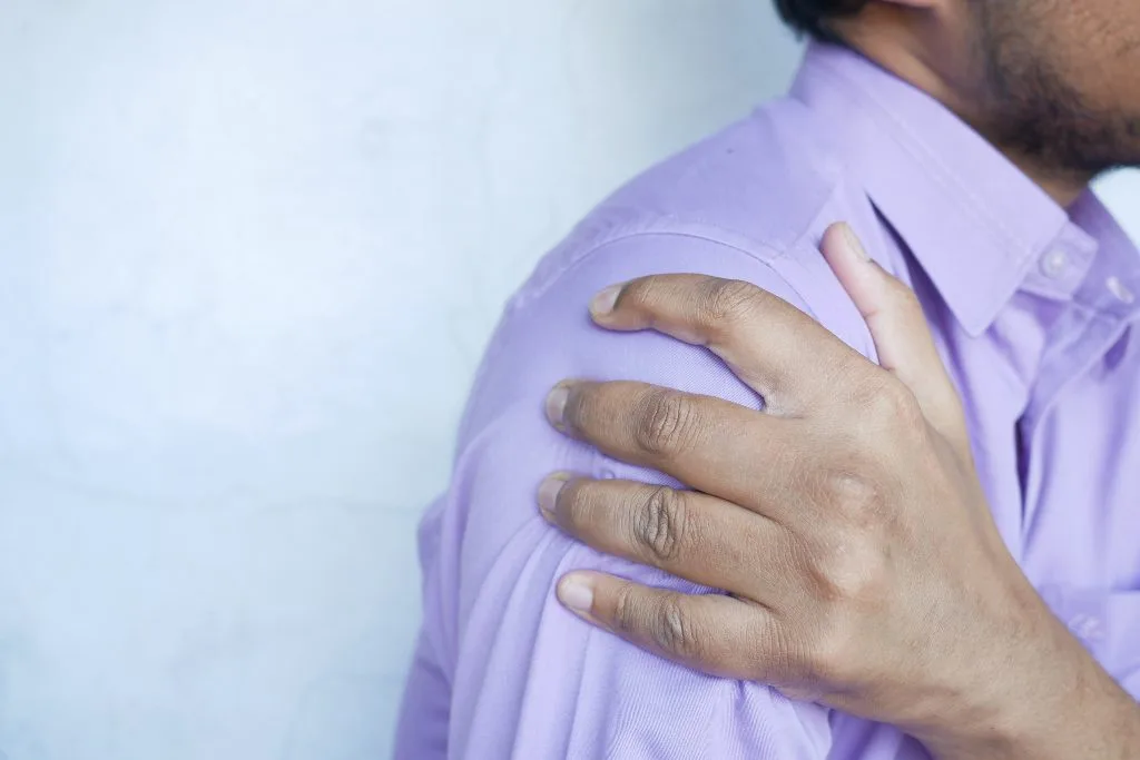 The Link Between Shoulder and Arm Pain After Car Accidents
